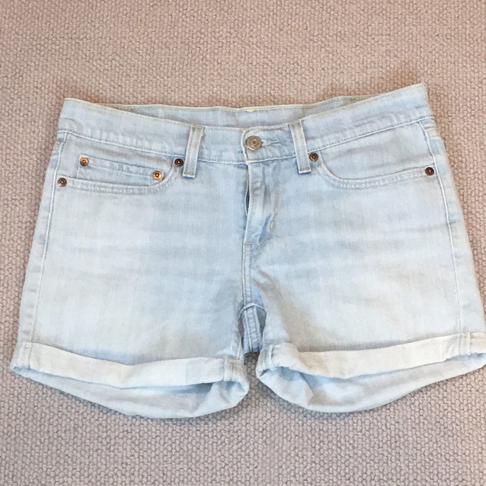 Levi Strauss Light Wash Blue Jean Shorts